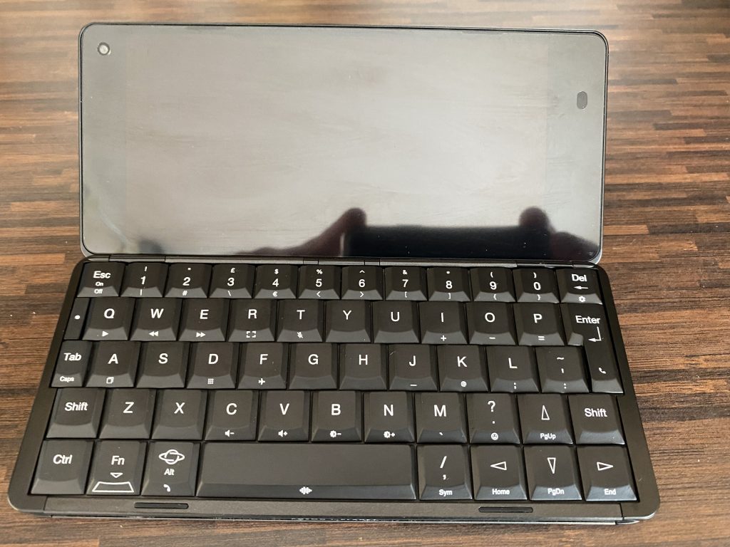 Planet Computers Cosmo Communicator Review