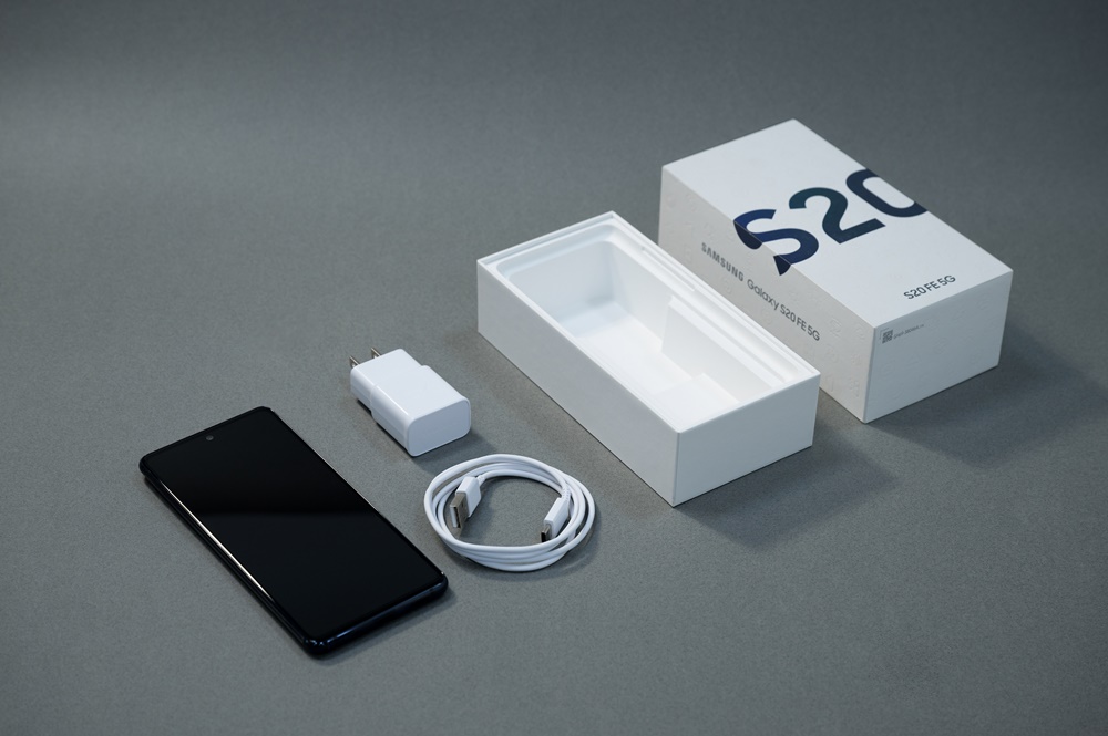 Samsung Galaxy S20 FE Review