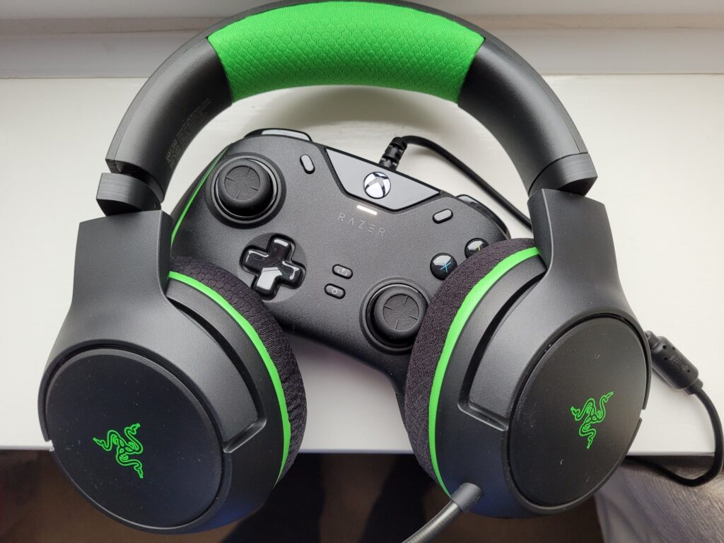 Razer Wolverine V2 Wired Xbox Series X Controller