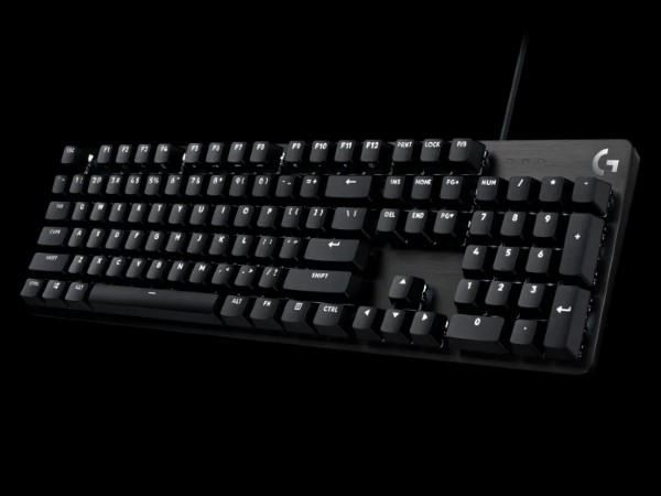 A full view of the G413 SE keyboard on a black background.