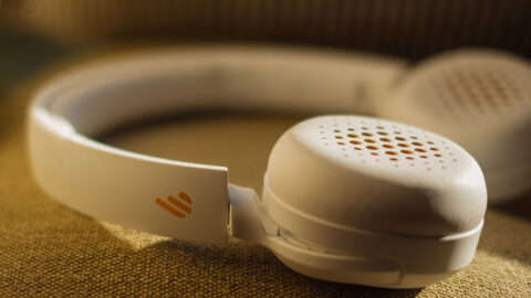 Side on view of the Edifier WH500 in white