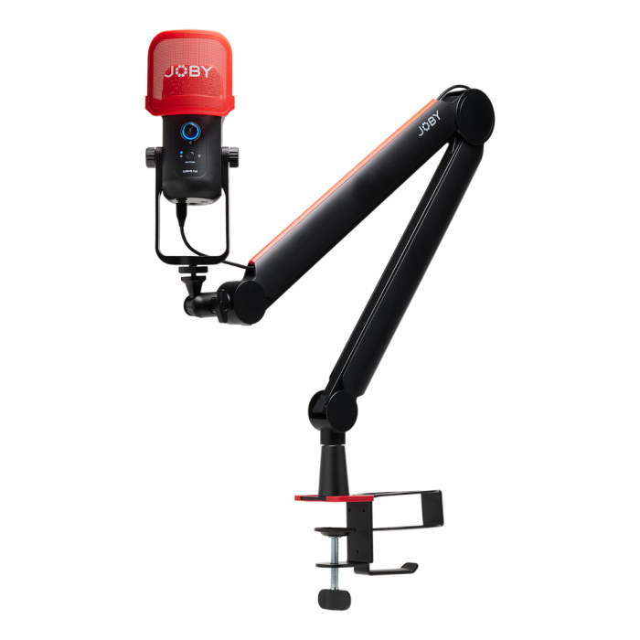 Official picture of the Wavo Streamer Essentials kit containing the POD and Boom Arm
